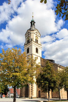 Kirche Sankt Petrus und Paulus in Neuhausen, die gr&ouml;&szlig;te Dorfkirche Europas