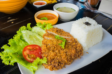 Fried pork (Tonkatsu) with rice