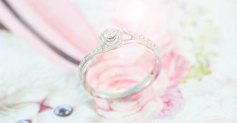 ring diamond with effect filter lens flare