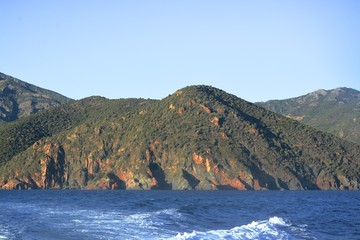 les cotes corse de la region de girolata