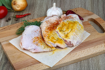 Raw chicken thights
