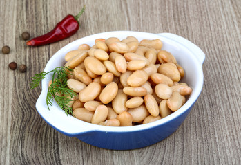 Canned white beans