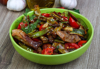 Stir fried pork with vegetables