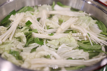 Vegetables that are boiled in a pot sukiyaki.