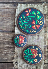 Obraz na płótnie Canvas Homemade gingerbreads with traditional Russian pattern Khokhloma
