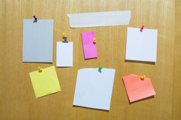 Postit on the wood