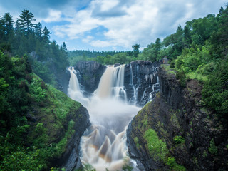High Falls of Pigeon River at Grand Portage State Park - obrazy, fototapety, plakaty