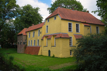 Manningaburg in Pewsum/Deutschland