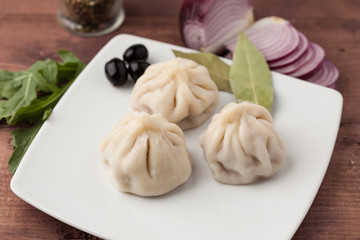 the dumplings on the plate