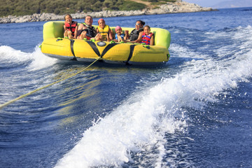 Fototapeta premium Family ride on the sea