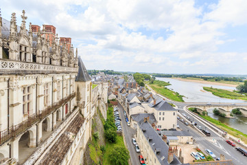 city of over a dozen thousand inhabitants in the Loire Valley