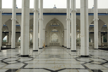 Sultan Salahuddin Abdul Aziz Shah Mosque a.k.a Shah Alam Mosque