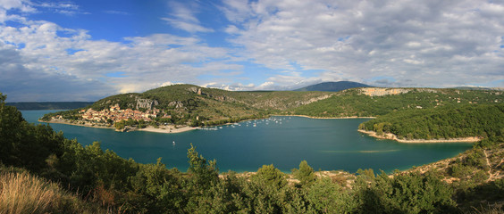 Lac de Sainte-Croix - Village de Bauduen