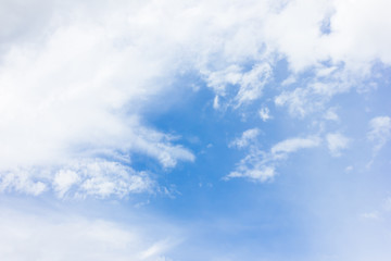 Fototapeta premium Bright blue skies and bright sun.