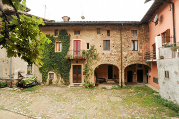 House at the old village of Carabietta