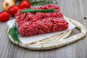 Raw minced meat