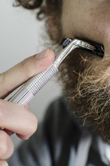 rasoir métal barbe rasage douleur