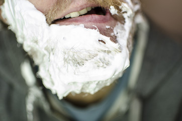 application mousse rasage