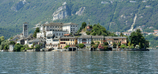 Fototapeta na wymiar Lago d'Orta