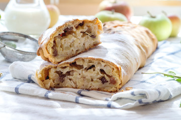 Apple strudel