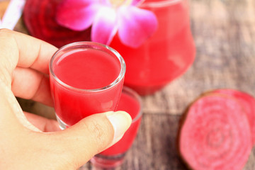 fresh beetroot and juice