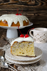 Cake with fruit and cream