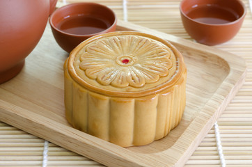 close up mooncake