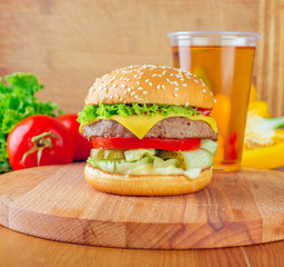 Fresh tasty cheeseburger