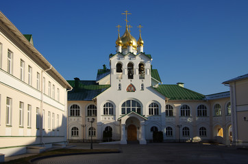 Fototapeta na wymiar Old Golutvin Monastery in Kolomna, Russia