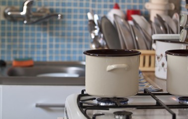 Cooking Pot - making a supper