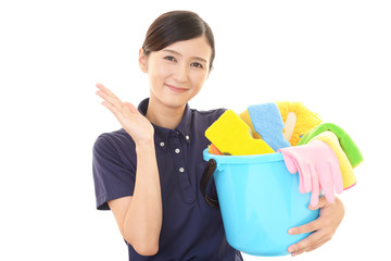 笑顔の女性作業員