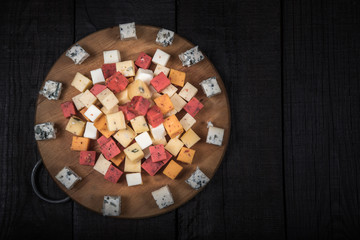 many kinds of cheeses