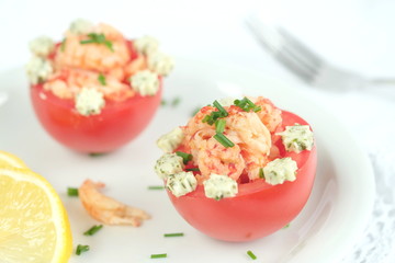 Krabbensalat in Tomate