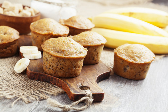  Banana muffins