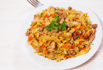 stew cabbage with meat