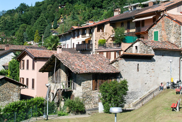 Houses at the old village of Arasio