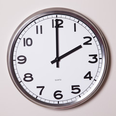 orologio alle due in punto