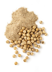 white pepprcorns on ground pepper