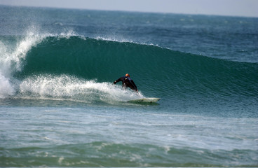 Surfer in der welle