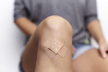 Mädchen mit Verletzung