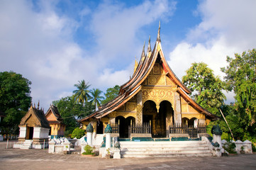 Fototapeta premium Vat Xienhgtong, one of the Buddha complexes in Luang Prabang which is the UNESCO World Heritage city, Lao
