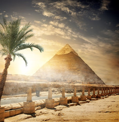 Pyramid of Khafre