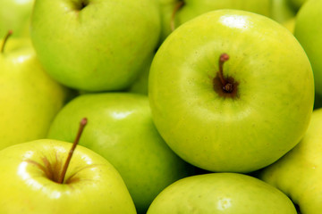 Ripe green apples close up