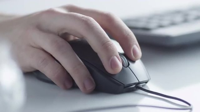 Using Dark Computer Mouse