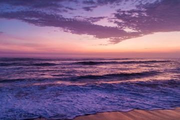 Fototapeta na wymiar Sunset at the beach in Huanchaco