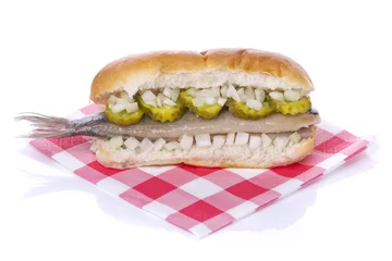 Foto auf Acrylglas Antireflex Sandwich with herring ('haring'), onions and pickles © sara_winter