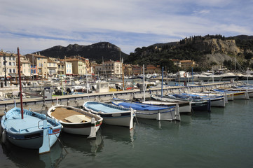 Fototapeta na wymiar Port of Cassis, French Riviera,