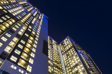 Naklejka premium night time of condominium
