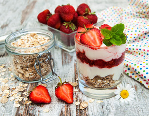 strawberry yogurt with muesli