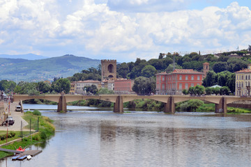 Fototapeta premium Il fiume Arno a firenze